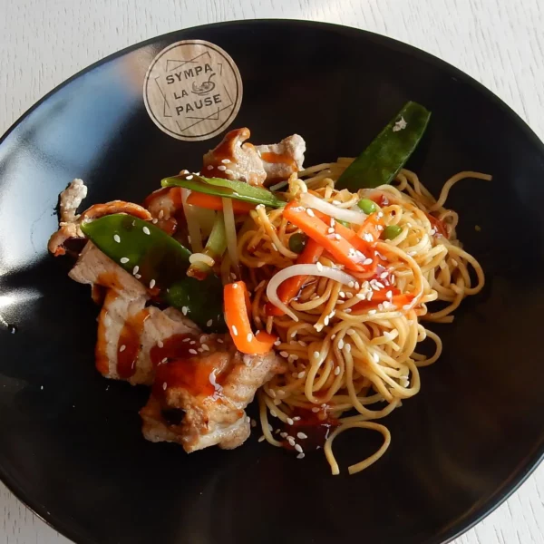 Emincé de dinde Mandarin et nouilles
