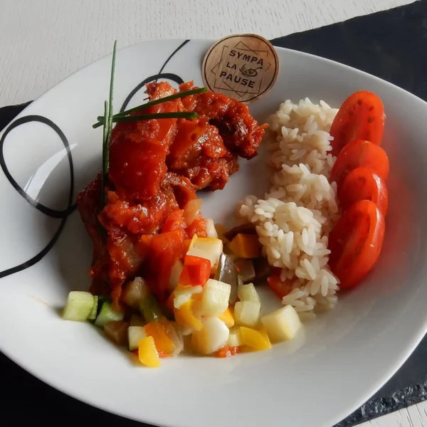 Sauté de dinde à la tomate